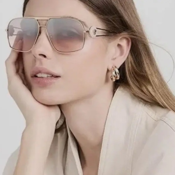 NEW VERSACE VE2269 10027E GOLD SUNGLASSES MOD 2269 1002/7E WOMEN VE2269 1002/7E - Picture 2 of 5